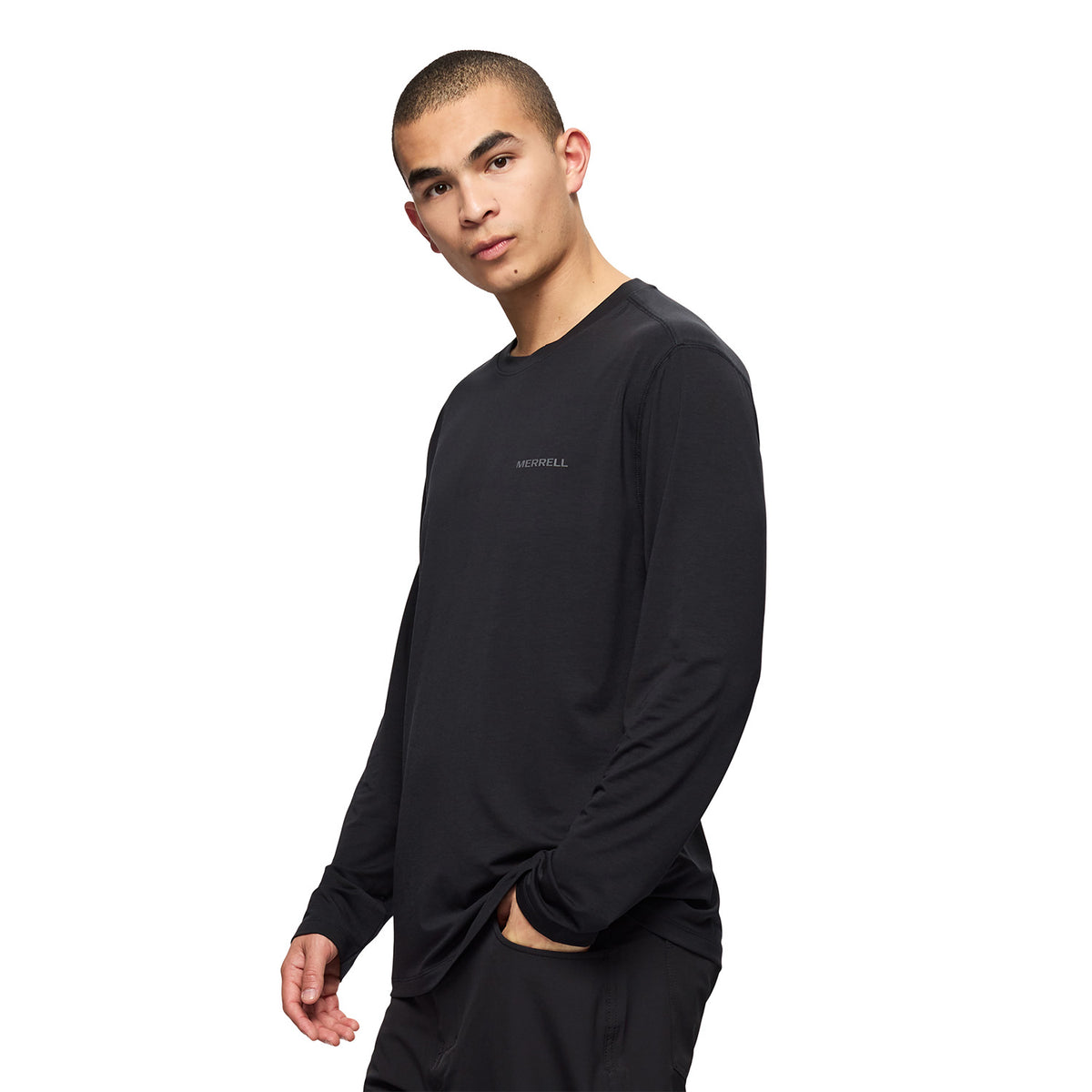 Polera Manga Larga Hombre Vista Tencel Negro Merrell