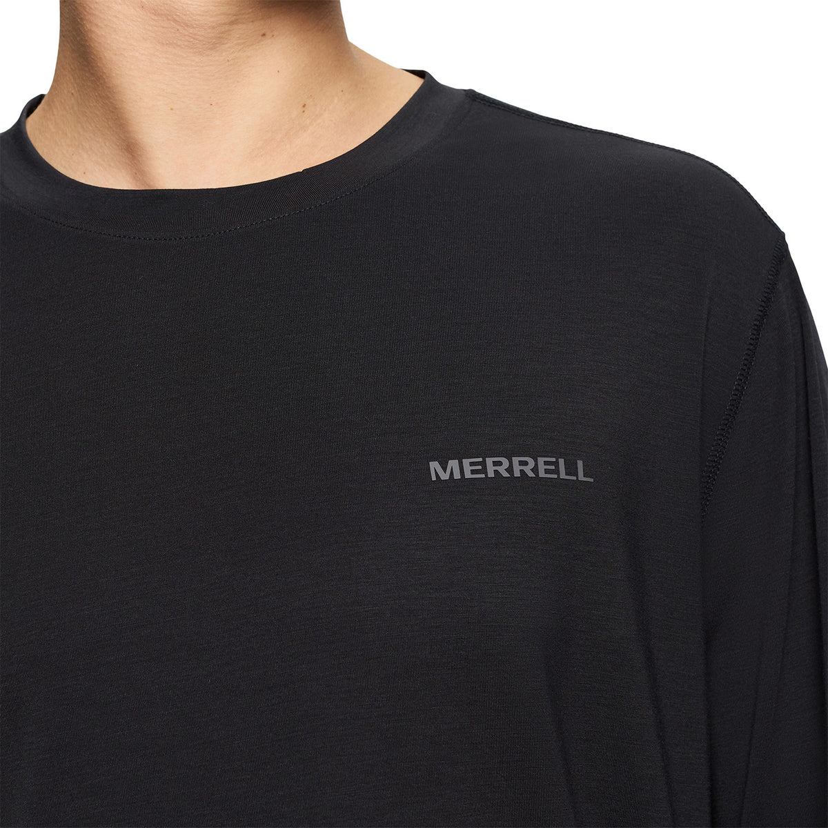 Polera Manga Larga Hombre Vista Tencel Negro Merrell