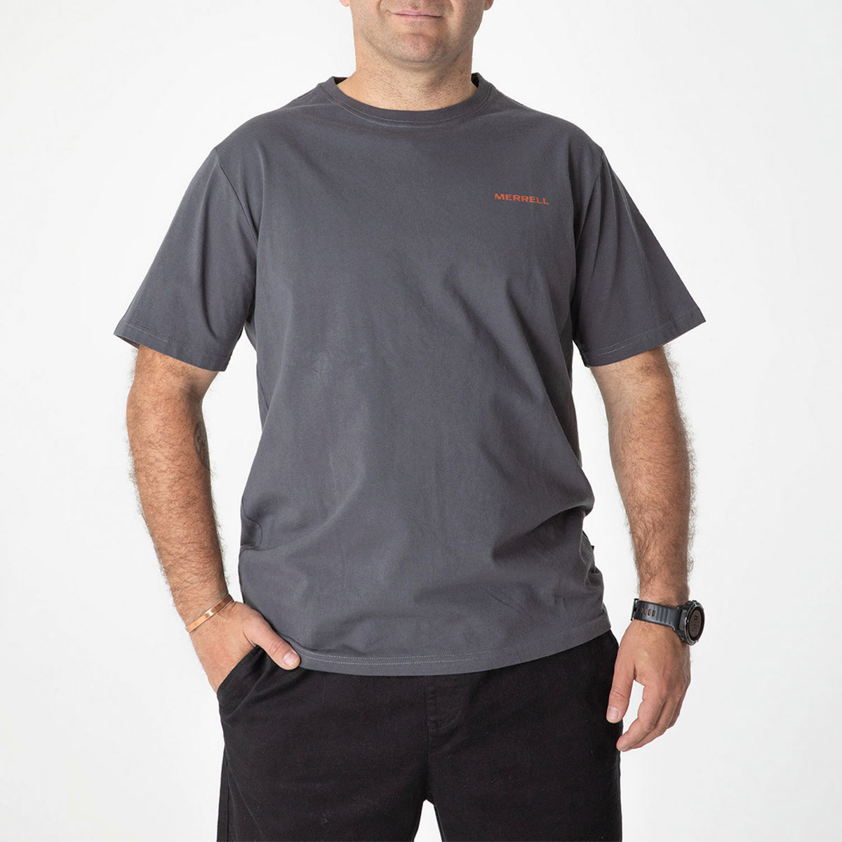 Polera Manga Corta Hombre Douglas Gris Oscuro Merrell