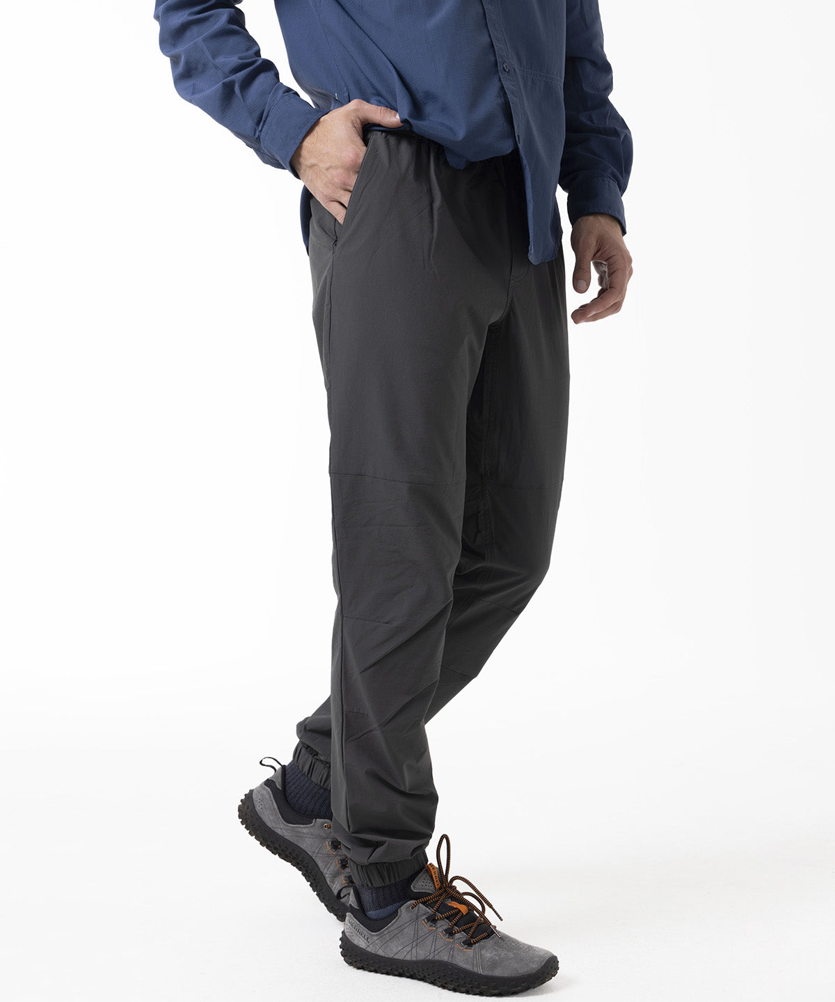 Pantalón Hombre Core Tech Jogger Gris Merrell