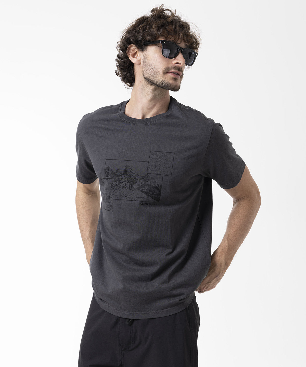 Polera Manga Corta Hombre Graphic Gris Oscuro Merrell