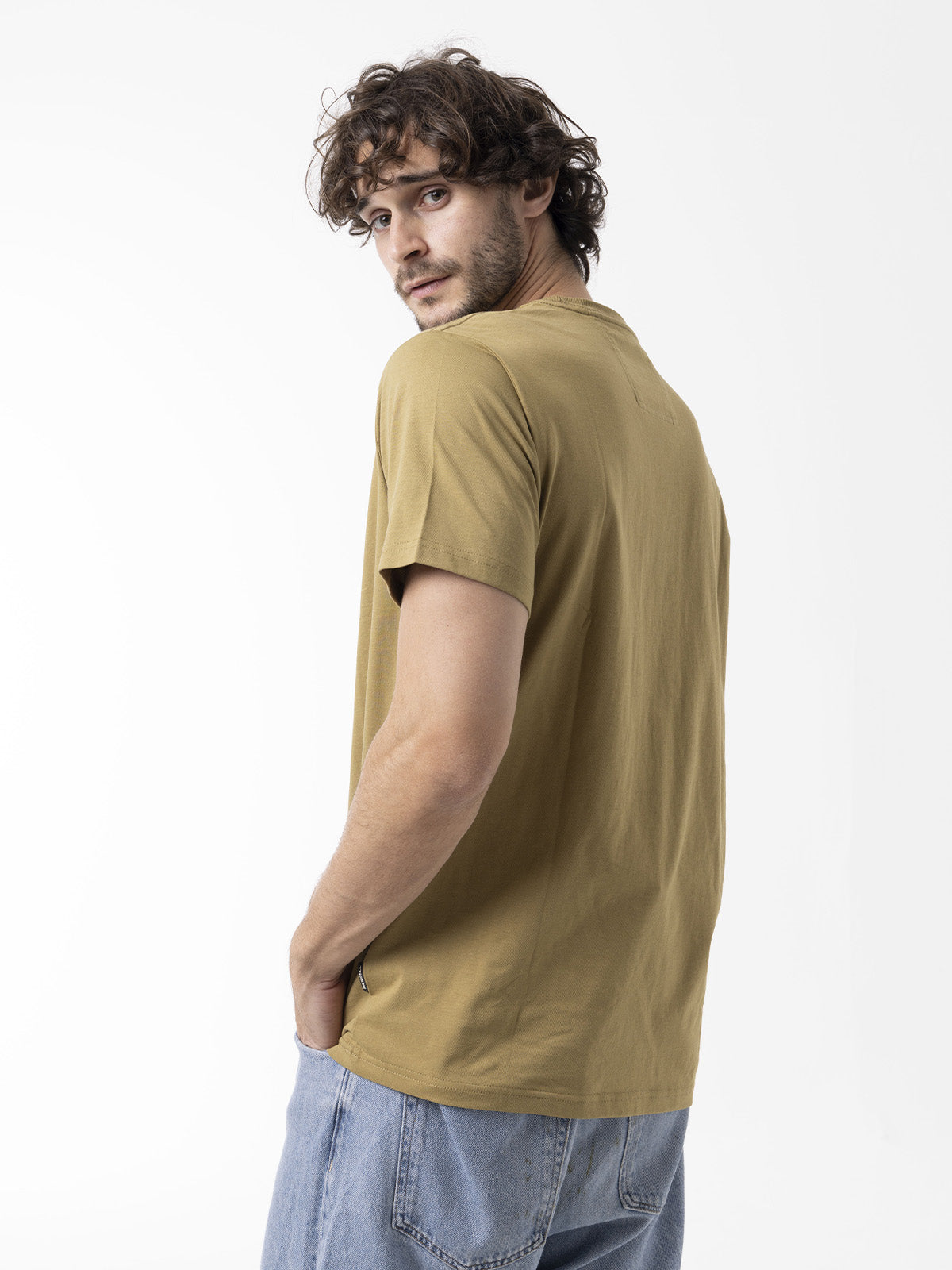Polera Manga Corta Hombre Logo Core Mostaza Merrell