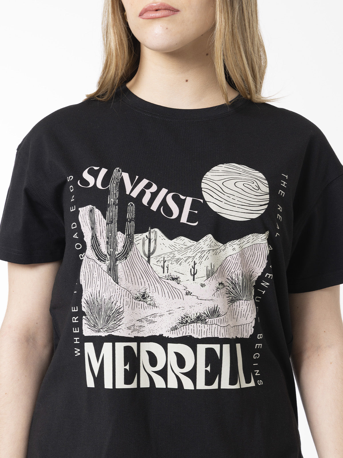Polera Manga Corta Mujer Bigprint Bamboo Negro Merrell