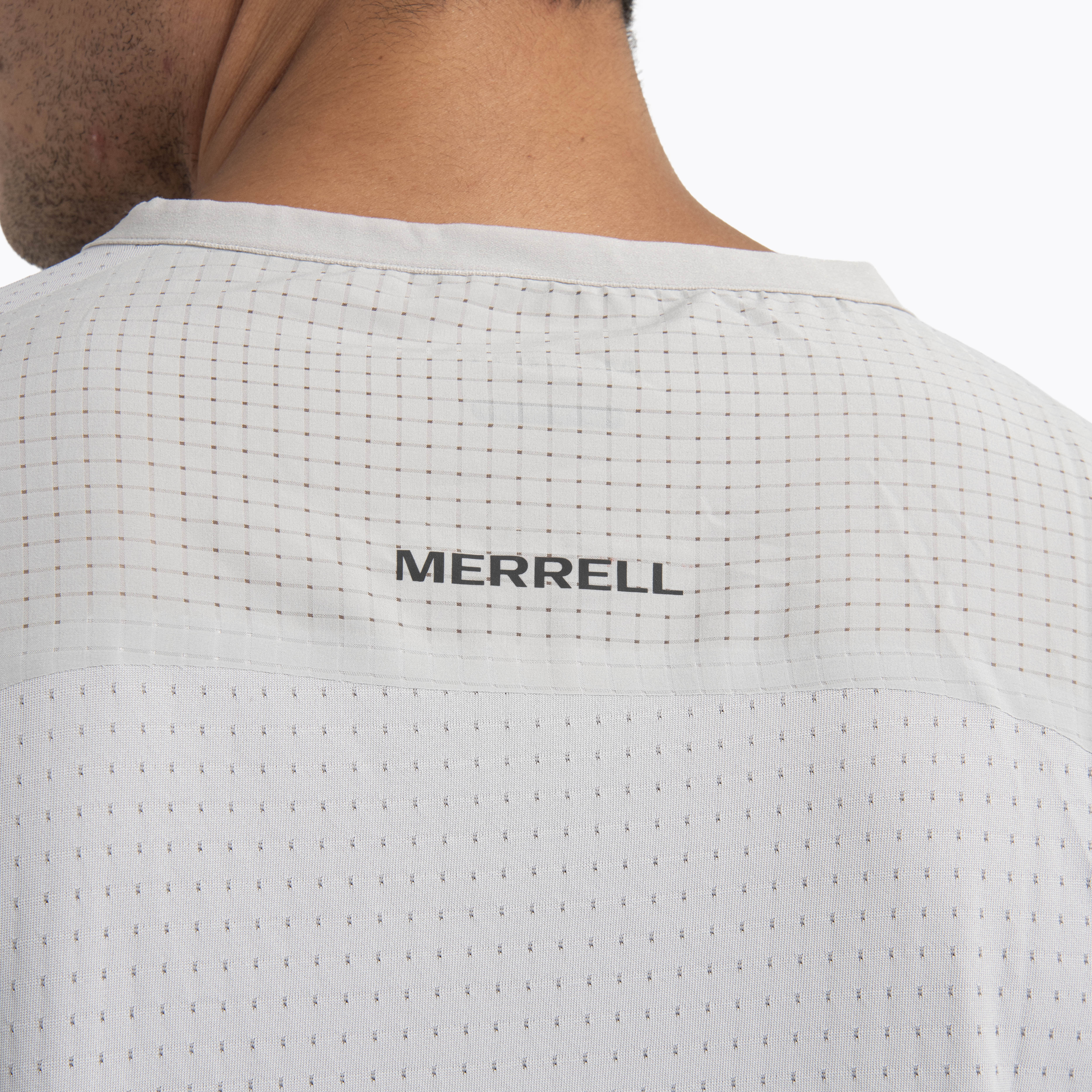 Polera Manga Corta Hombre Swift Trail Gris Oscuro Merrell