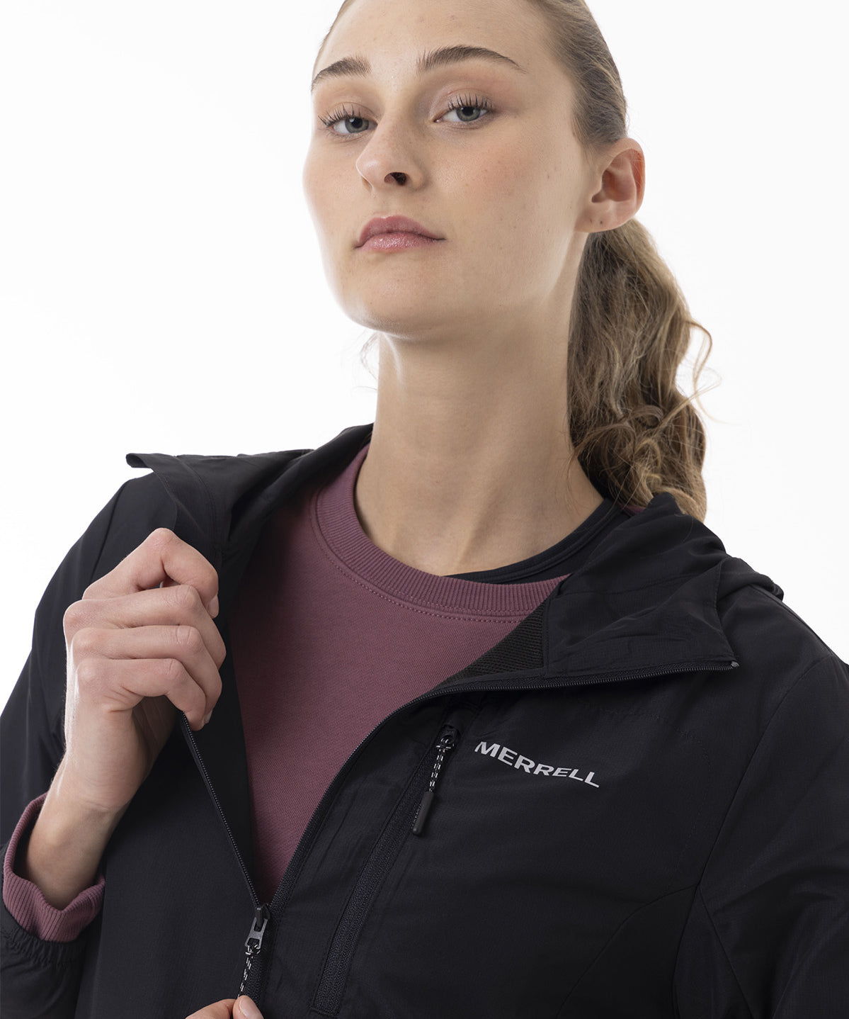 Cortaviento Mujer Trail Wind Negro Merrell