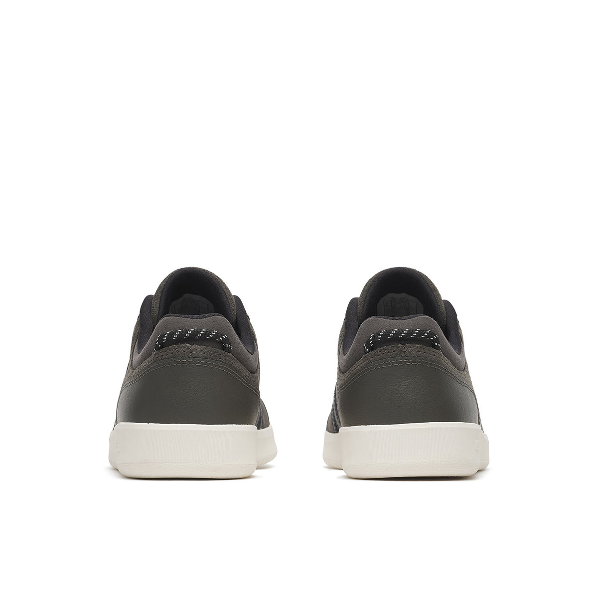 Zapatilla Hombre Cygnet Leather Gris Merrell