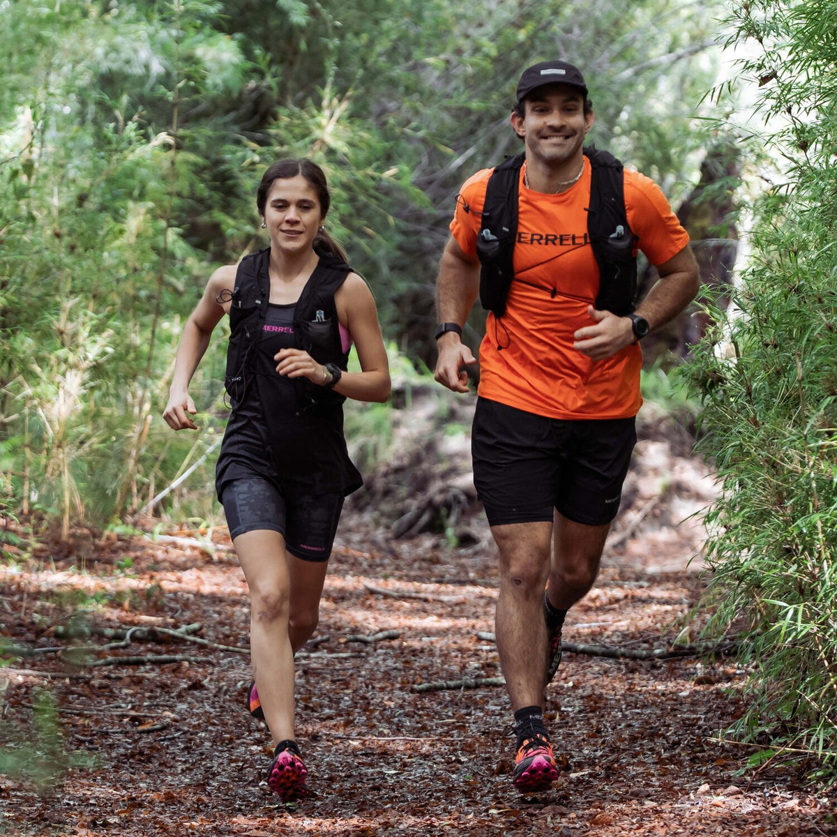 Polera Mujer Trail Running Edición Skyfire Negro Merrell